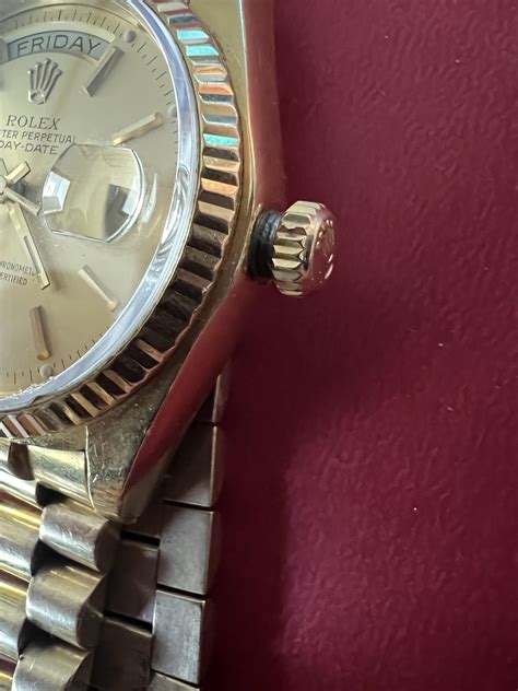 rolex crown won't pull